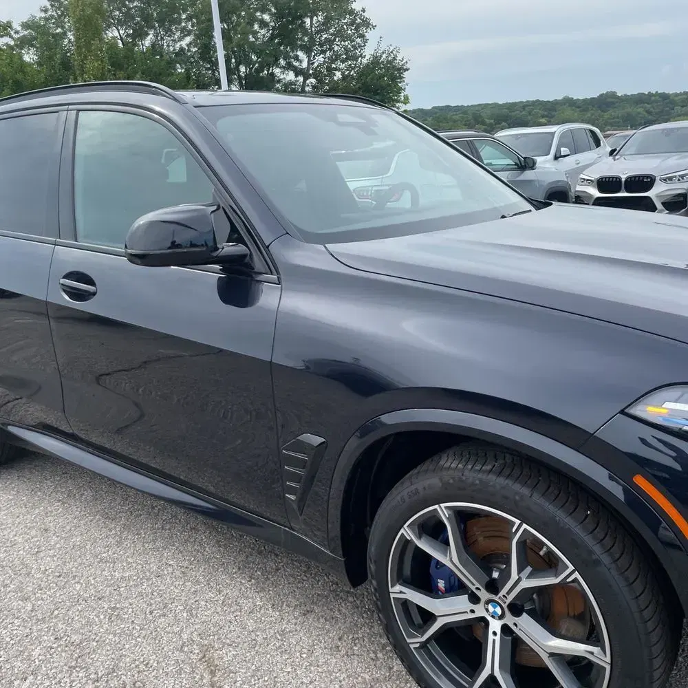 2026 BMW X5 M60i