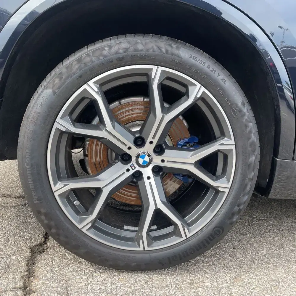 2026 BMW X5 M60i