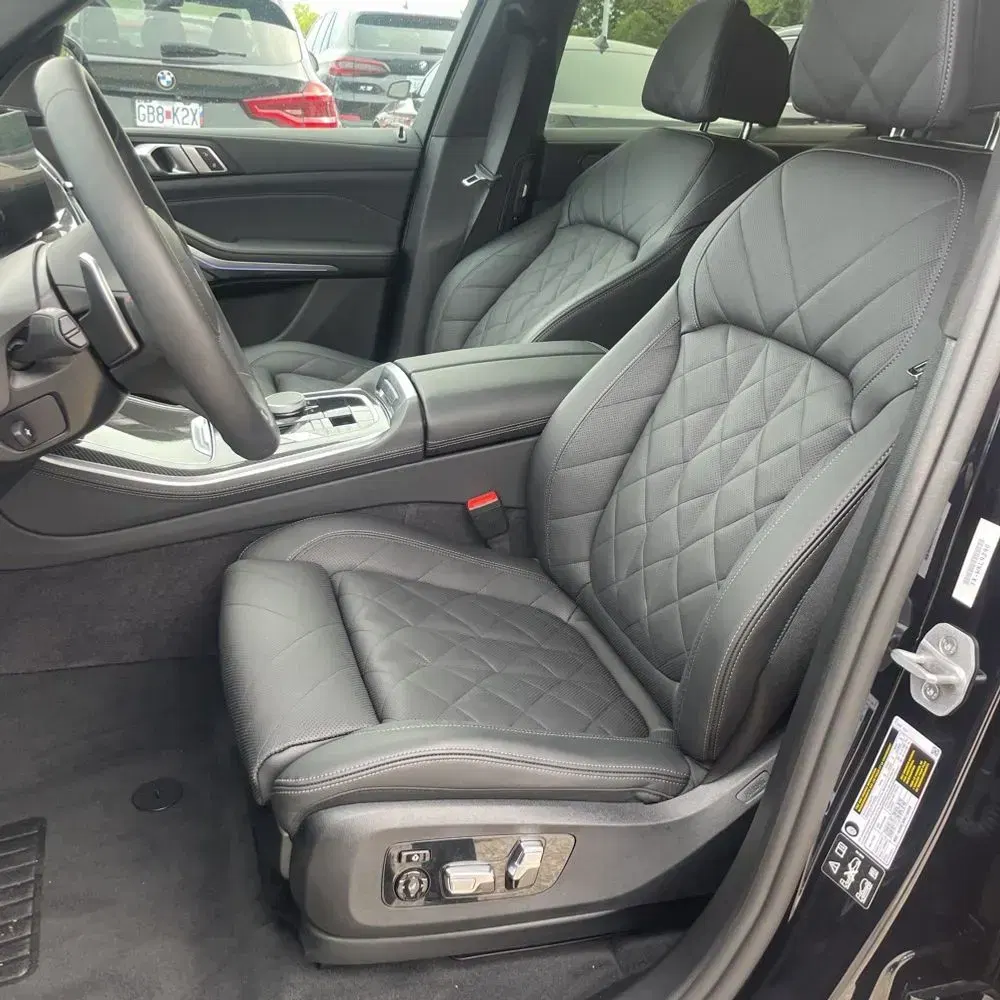 2026 BMW X5 M60i