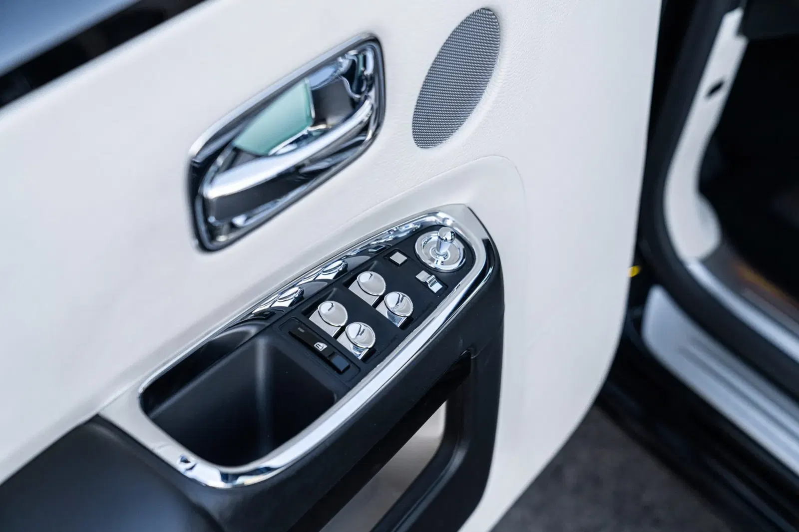 2010 Rolls-Royce Ghost