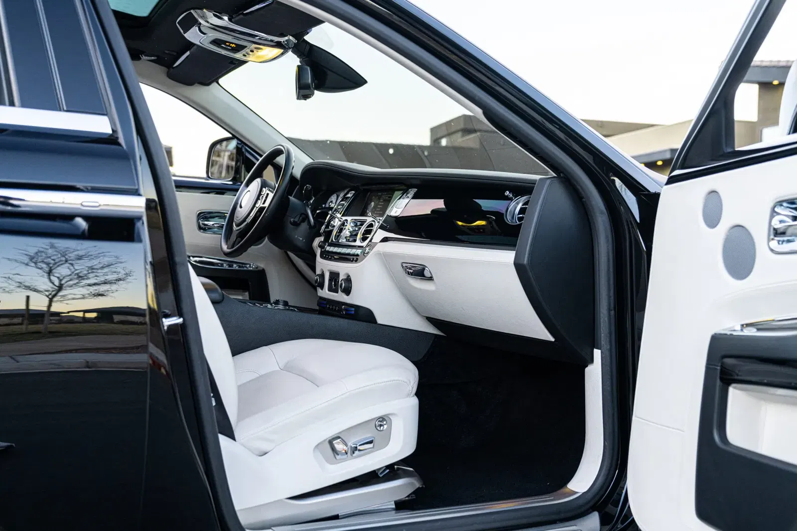 2010 Rolls-Royce Ghost