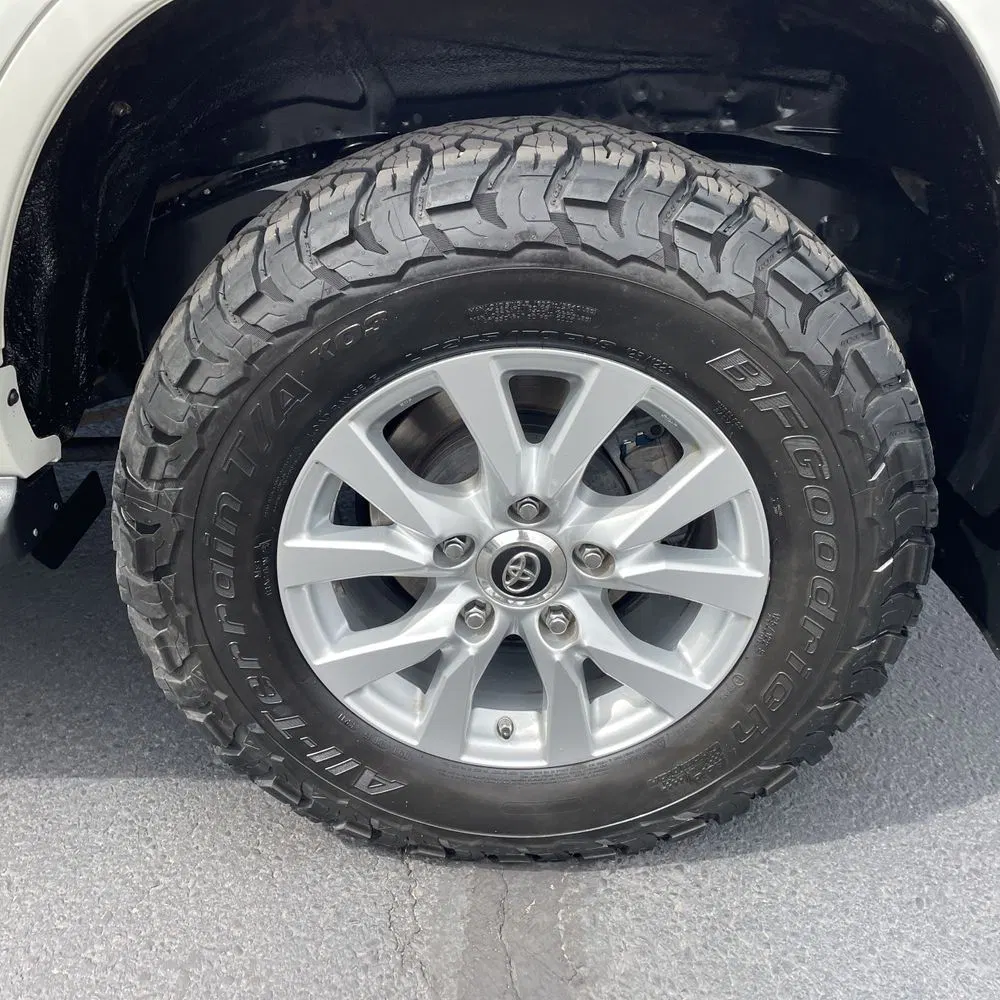 2019 Toyota Land Cruiser Base