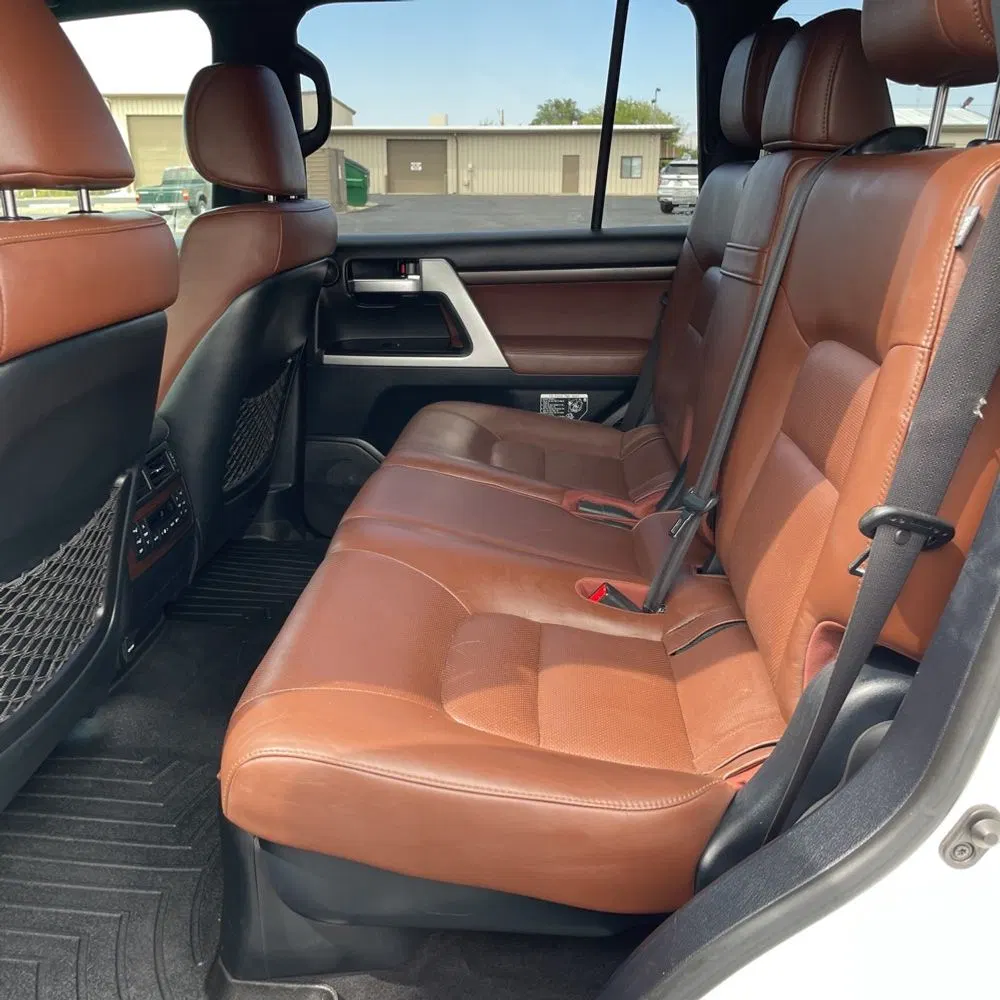 2019 Toyota Land Cruiser Base