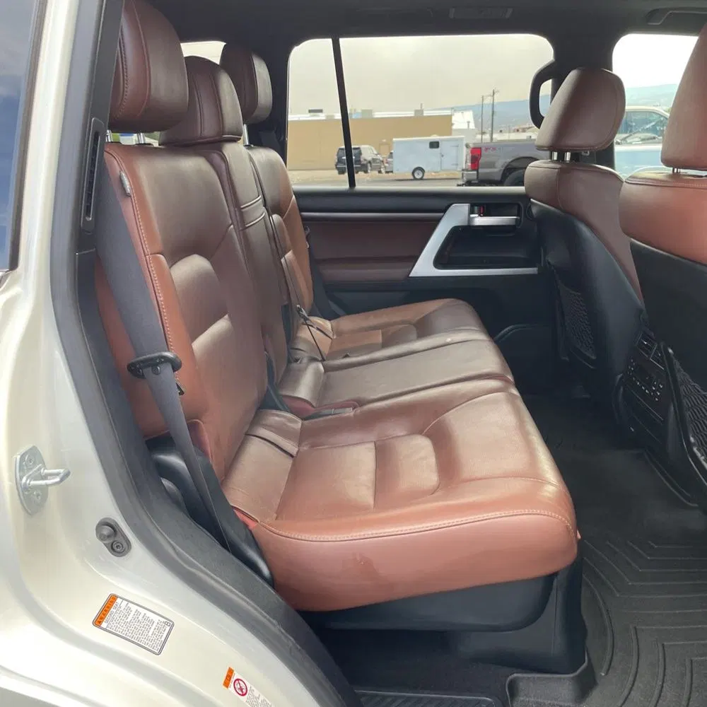 2019 Toyota Land Cruiser Base