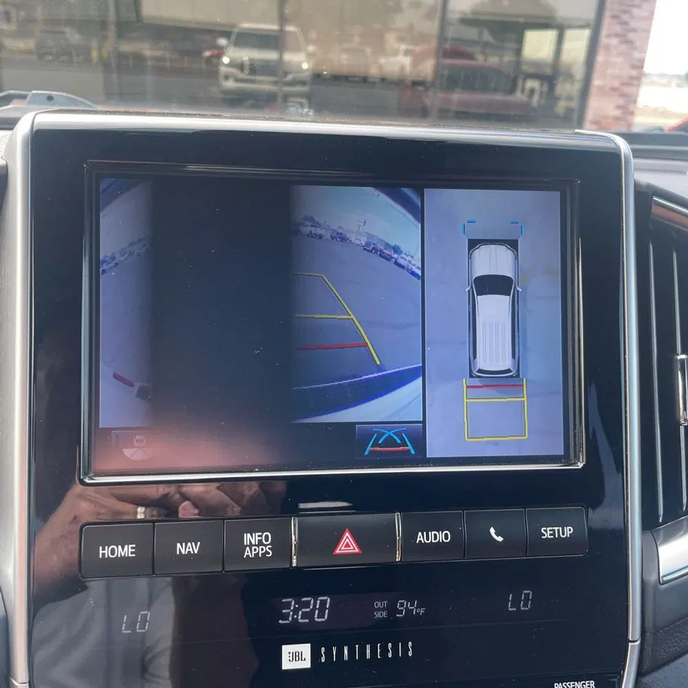 2019 Toyota Land Cruiser Base