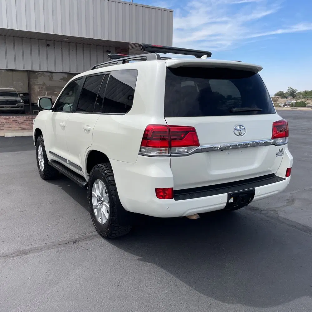 2019 Toyota Land Cruiser Base