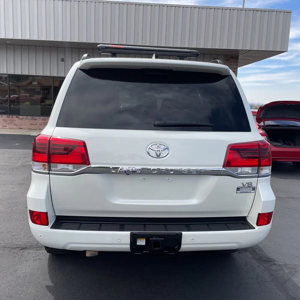 2019 Toyota Land Cruiser Base
