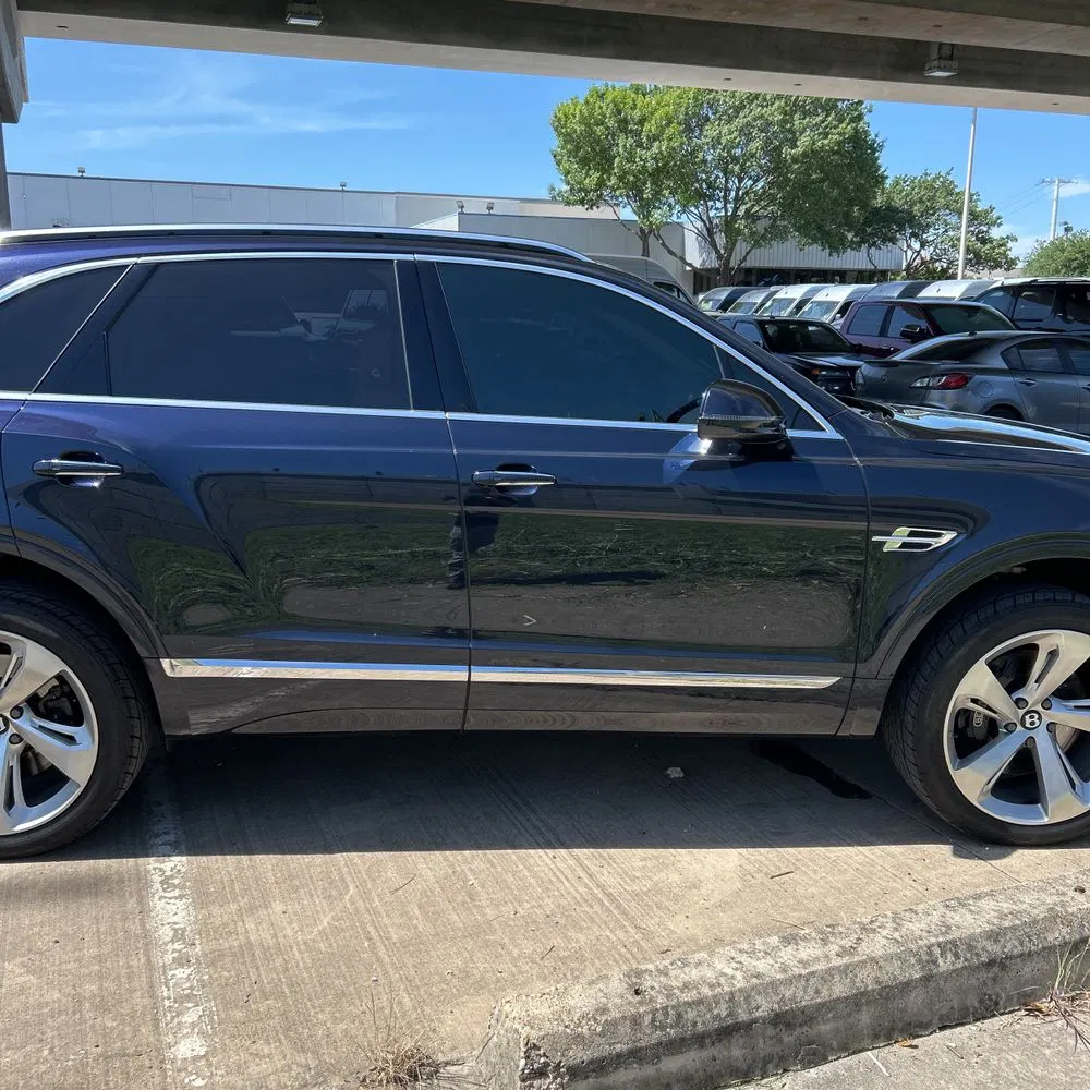 2017 Bentley Bentayga Base