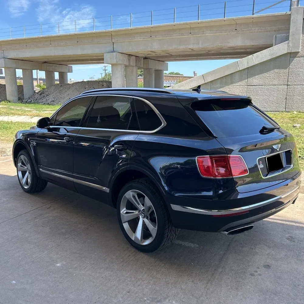 2017 Bentley Bentayga Base