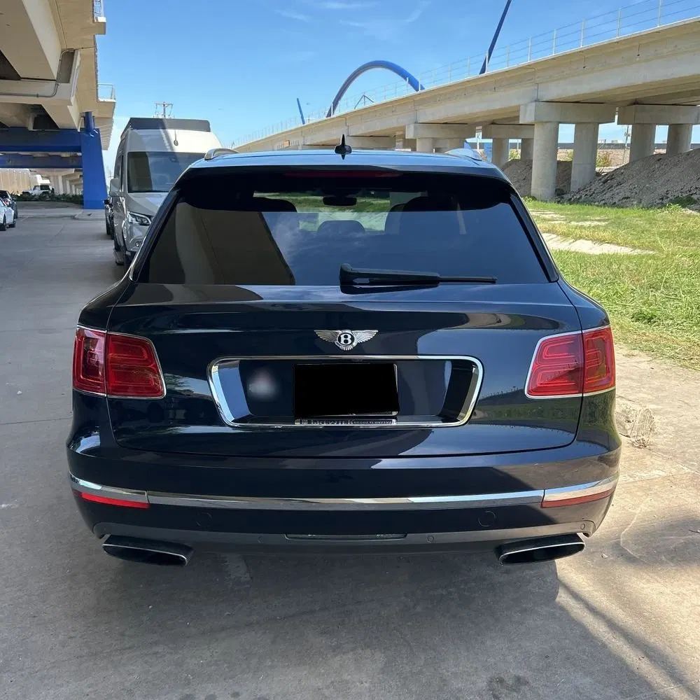 2017 Bentley Bentayga Base