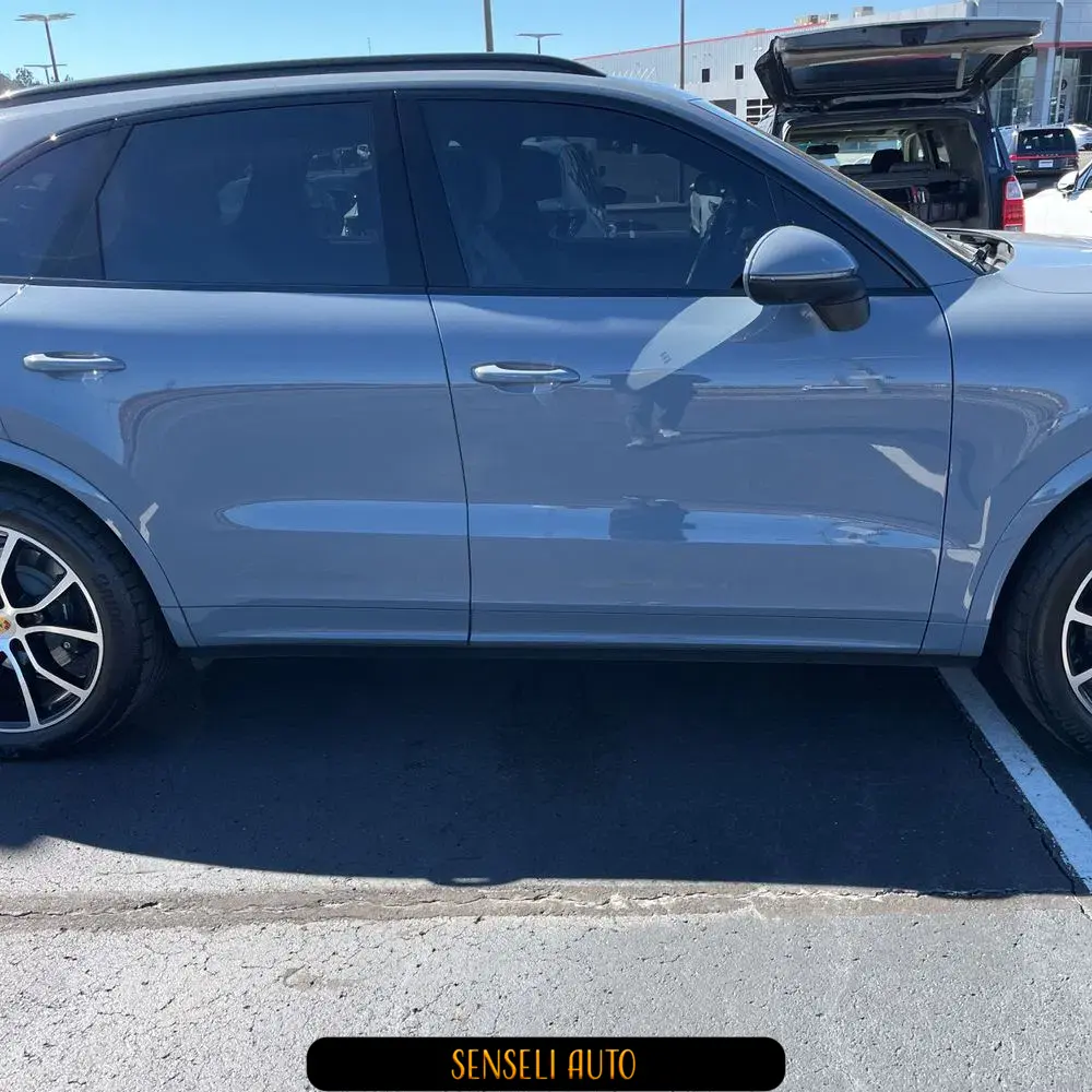 2024 Porsche Cayenne Base
