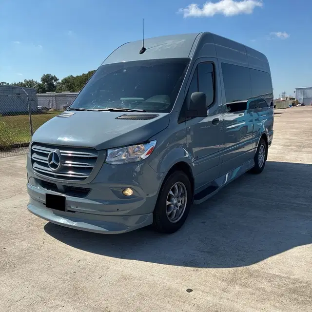 2022 Mercedes-Benz Sprinter 2500 High Roof Wagon 6cyl 170WB