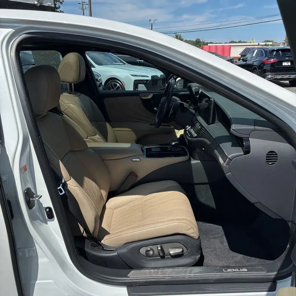 2024 Lexus LS 500 Base