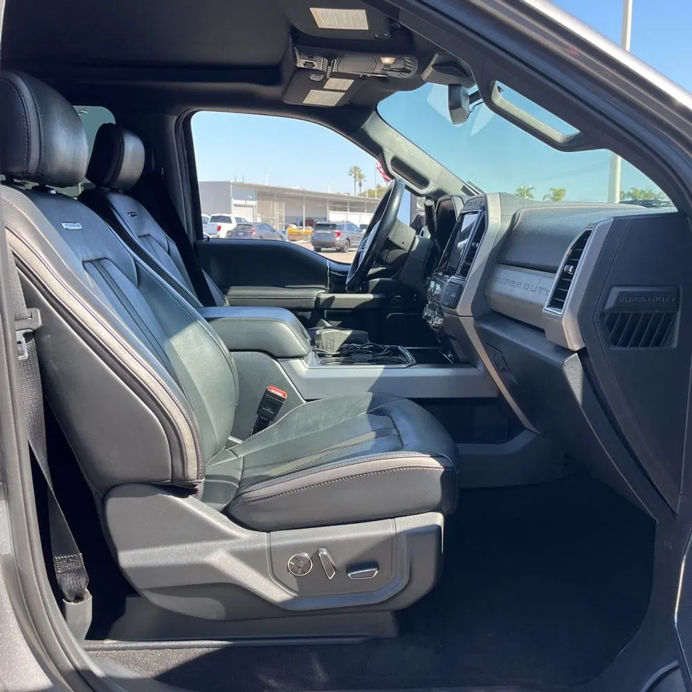 2022 Ford F-350 Super Duty Platinum