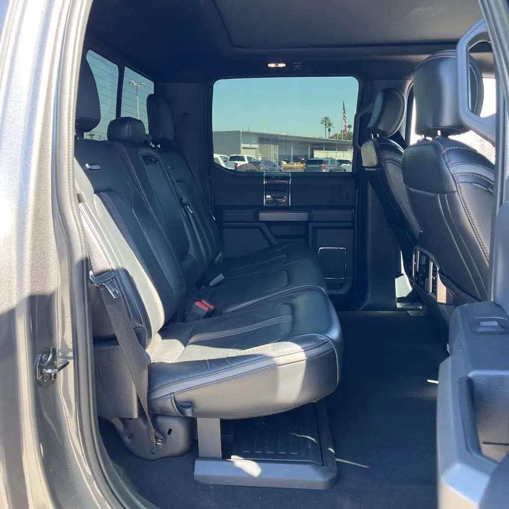 2022 Ford F-350 Super Duty Platinum