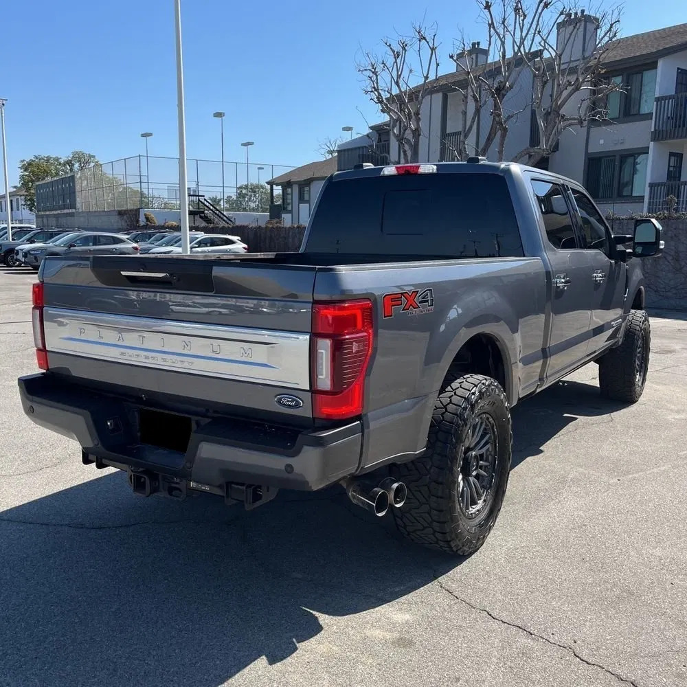 2022 Ford F-350 Super Duty Platinum