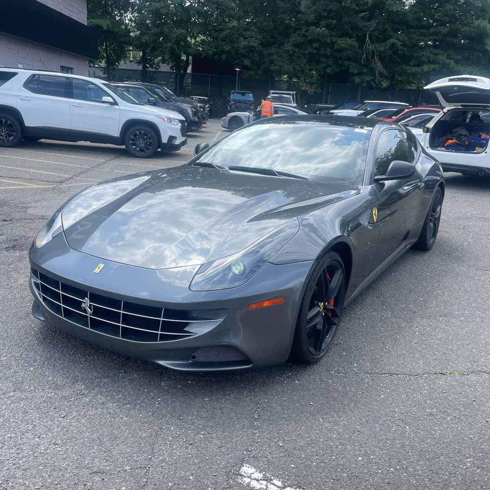 2016 Ferrari FF Base
