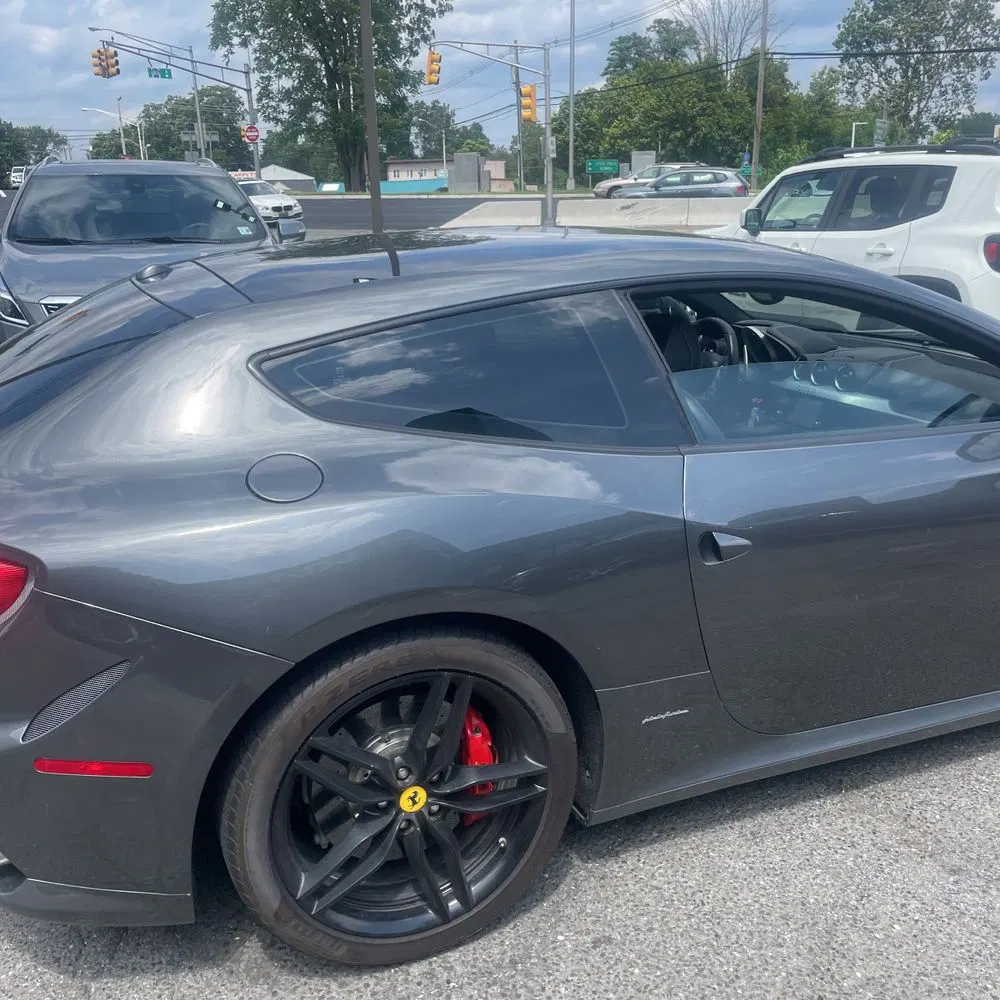 2016 Ferrari FF Base