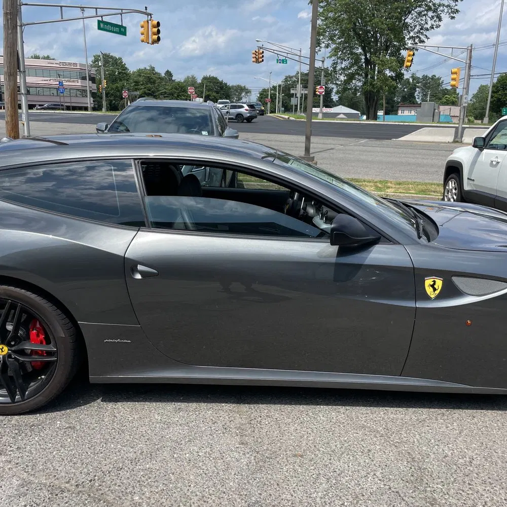 2016 Ferrari FF Base