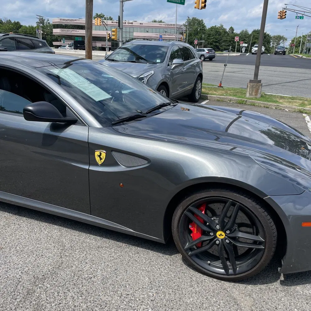 2016 Ferrari FF Base