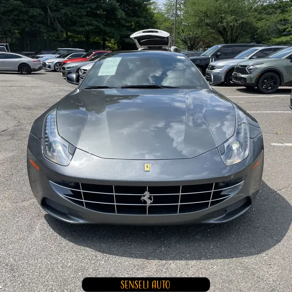 2016 Ferrari FF Base