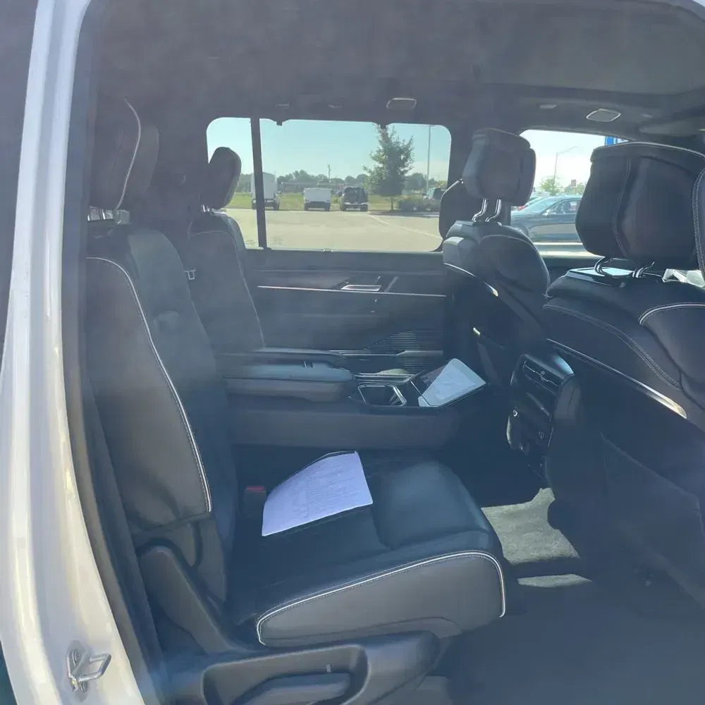 2024 Jeep Grand Wagoneer L Obsidian