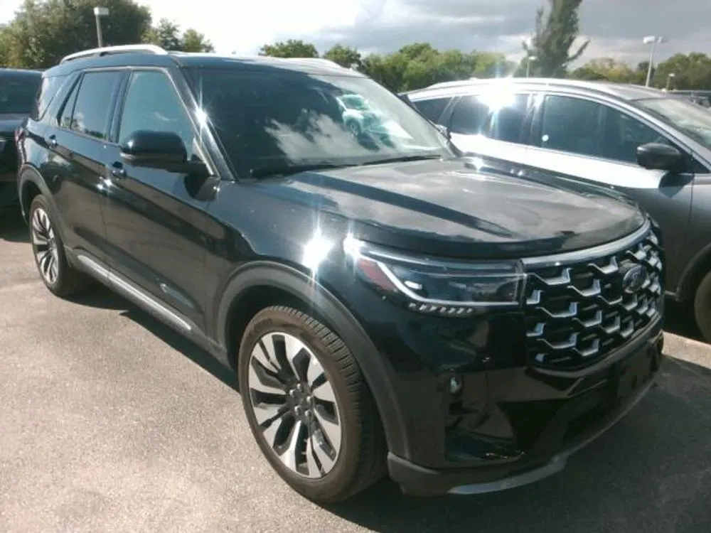 2025 Ford Explorer Platinum