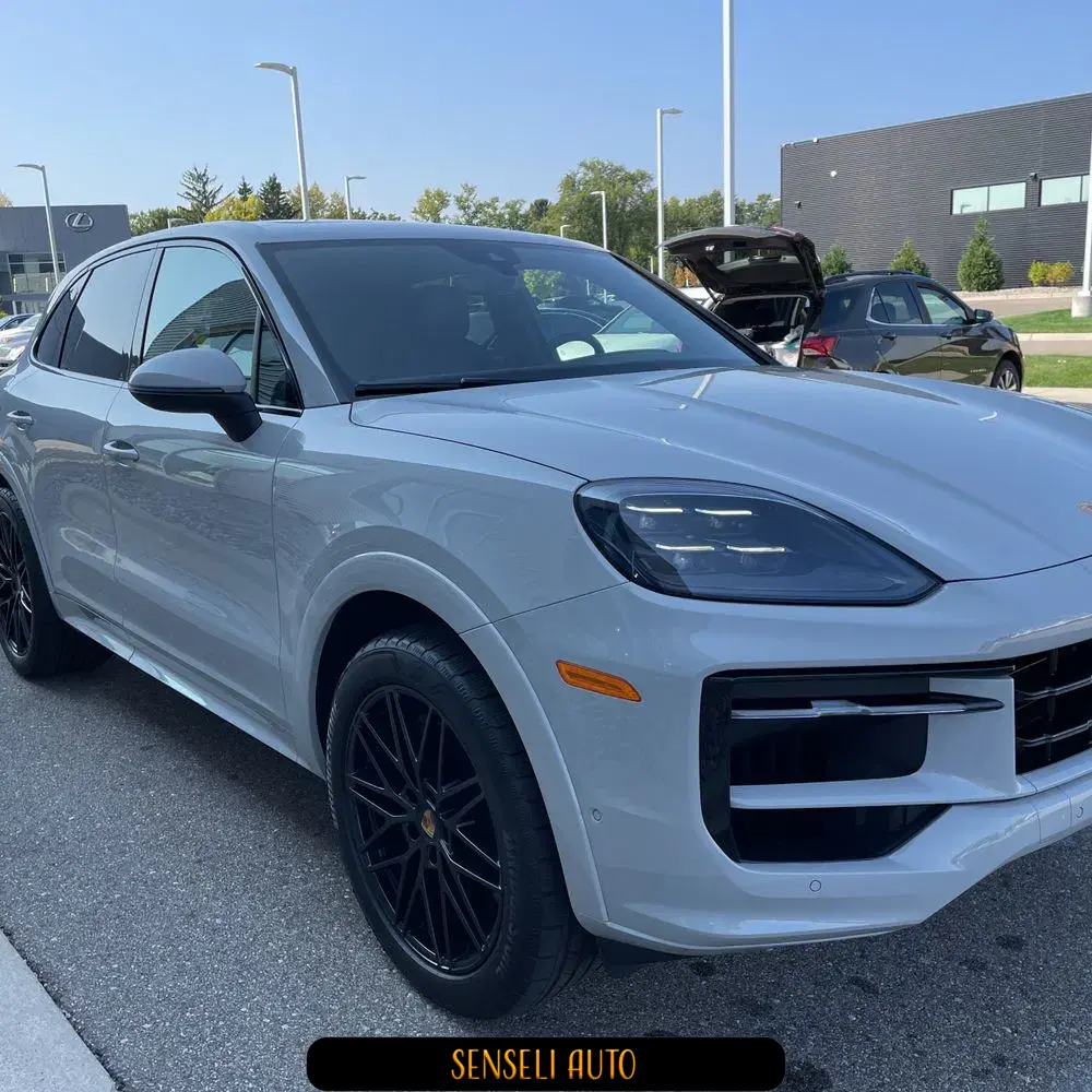 2025 Porsche Cayenne Base