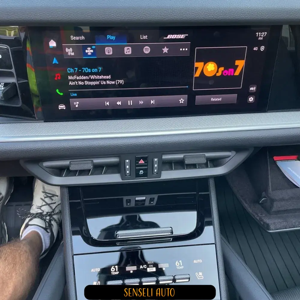2025 Porsche Cayenne Base