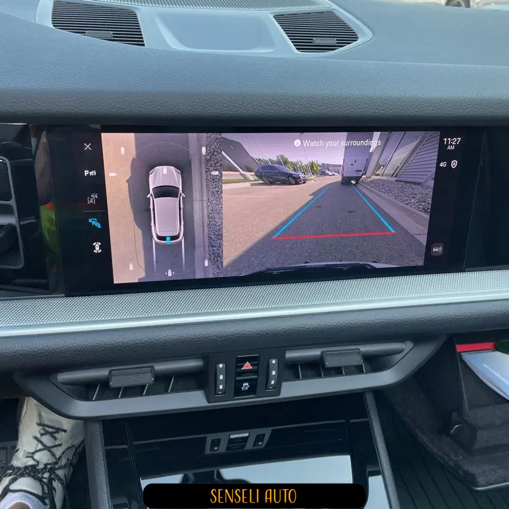 2025 Porsche Cayenne Base