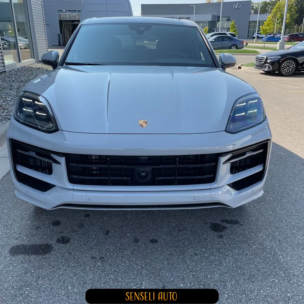 2025 Porsche Cayenne Base