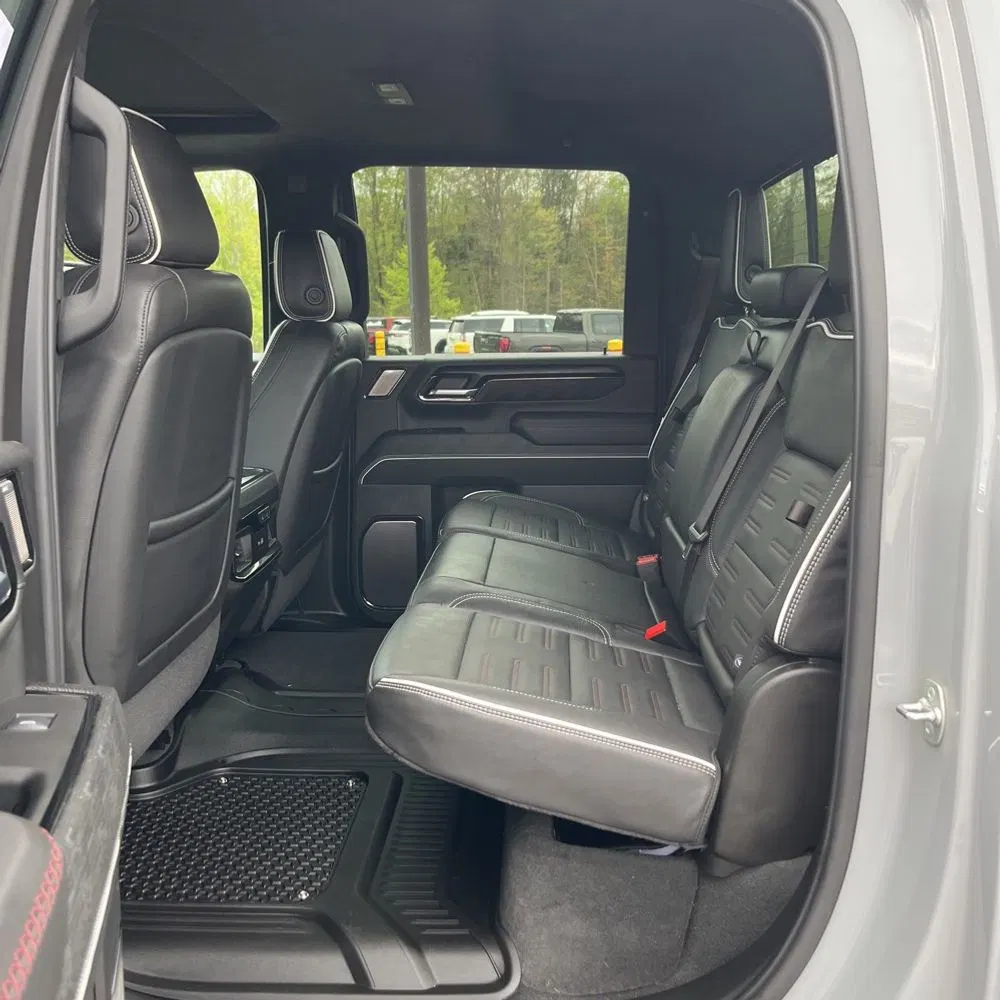 2025 GMC Sierra 2500HD AT4X
