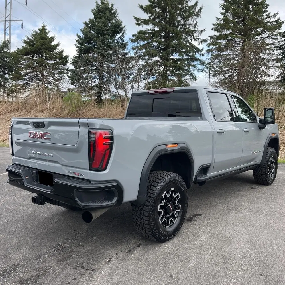 2025 GMC Sierra 2500HD AT4X
