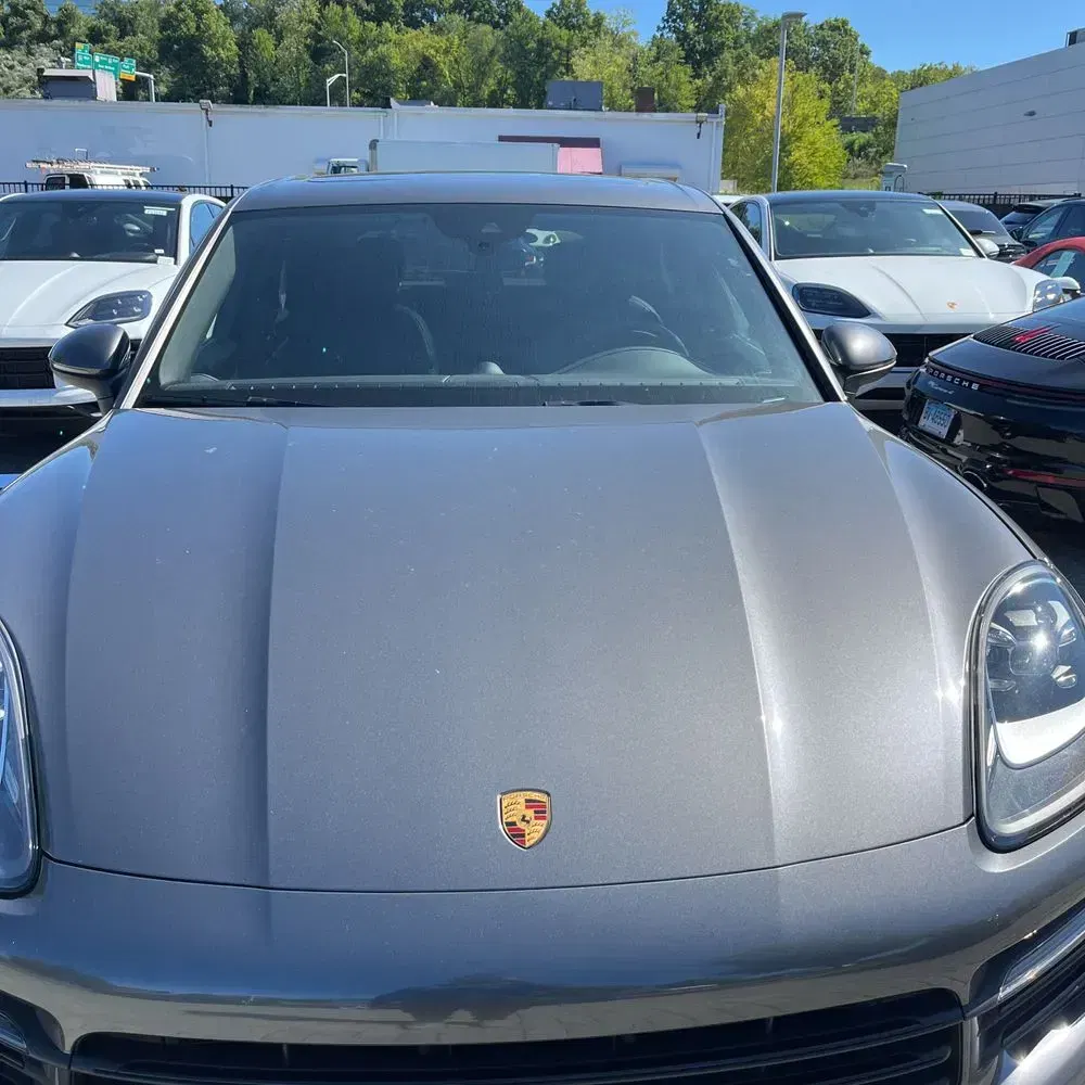 2022 Porsche Cayenne Base