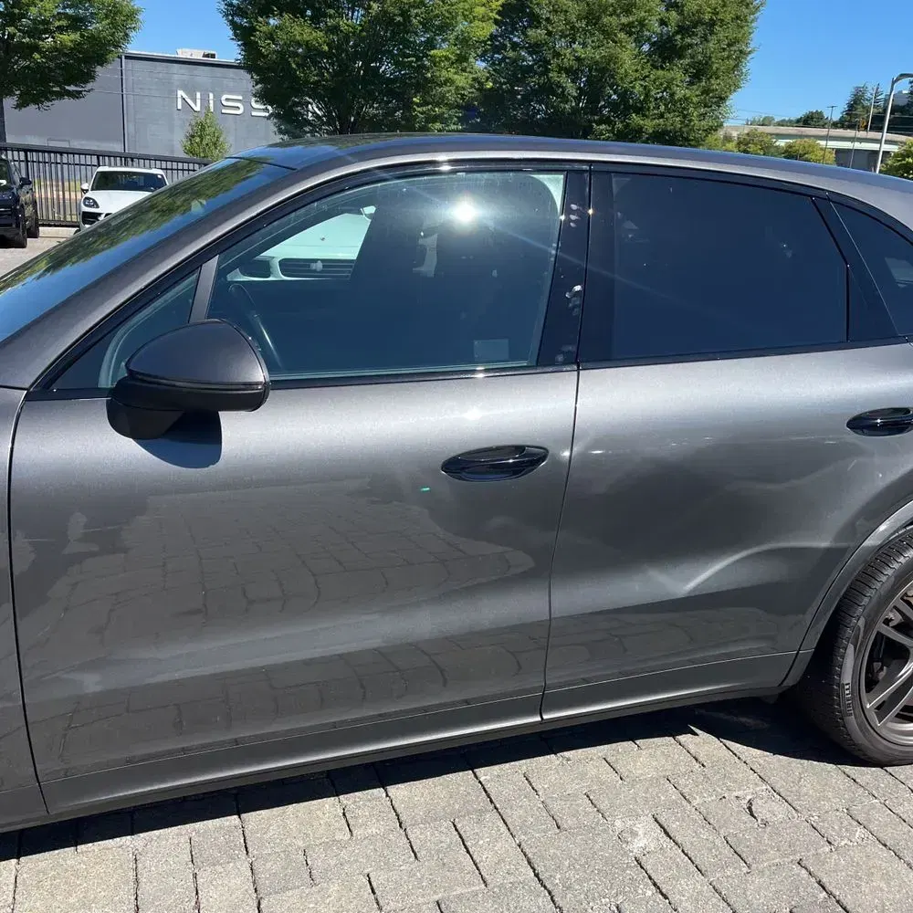 2022 Porsche Cayenne Base