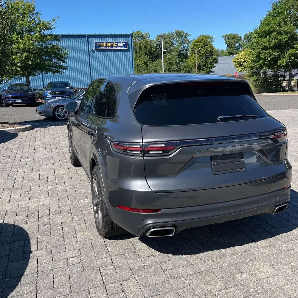 2022 Porsche Cayenne Base
