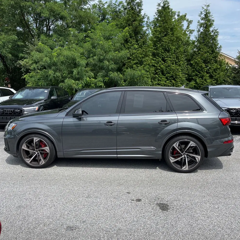 2024 Audi SQ7 Prestige
