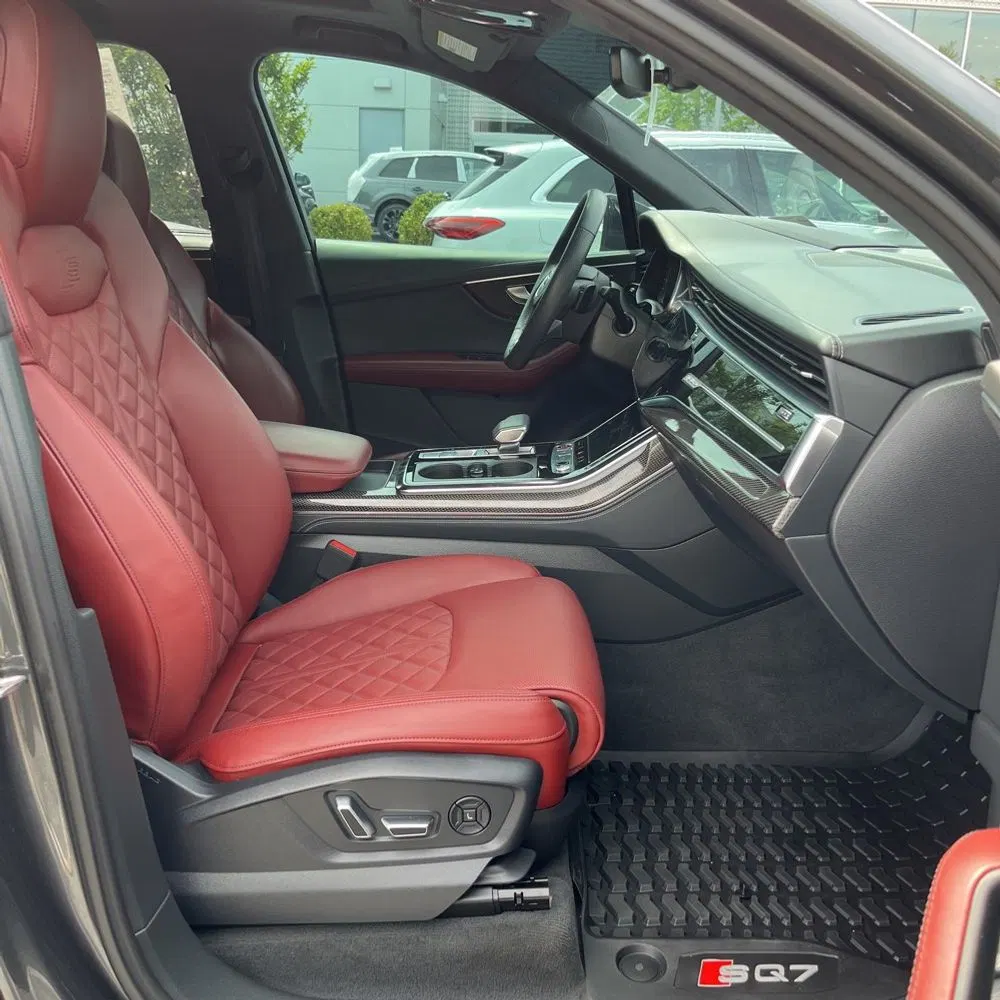 2024 Audi SQ7 Prestige