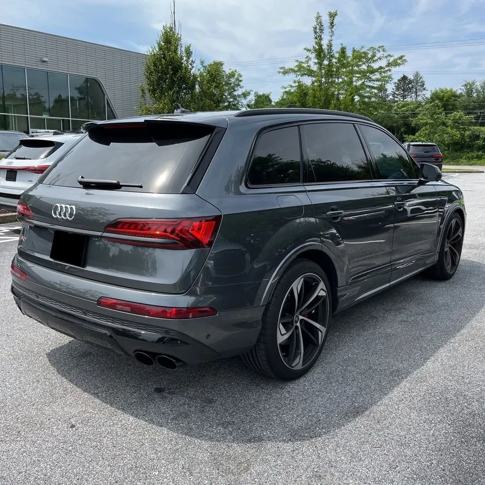 2024 Audi SQ7 Prestige