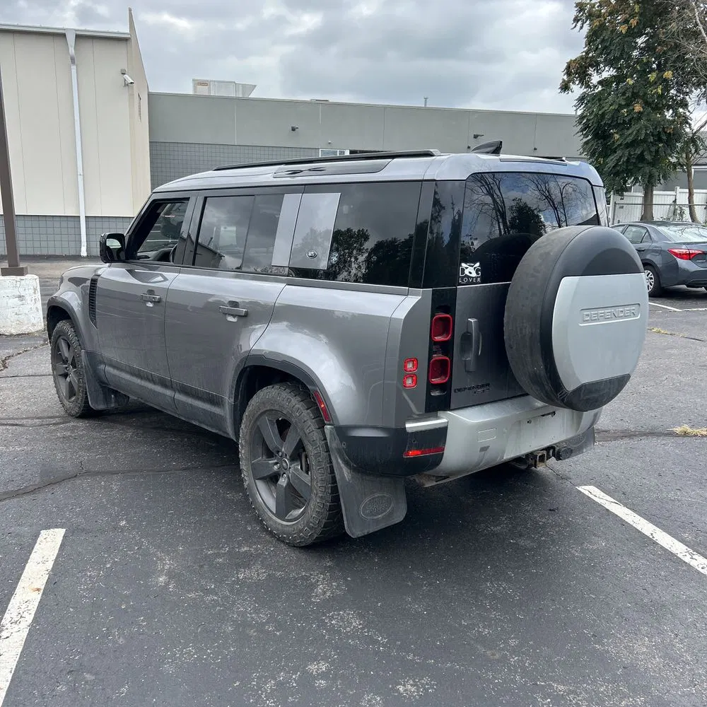 2020 Land Rover Defender 110 HSE