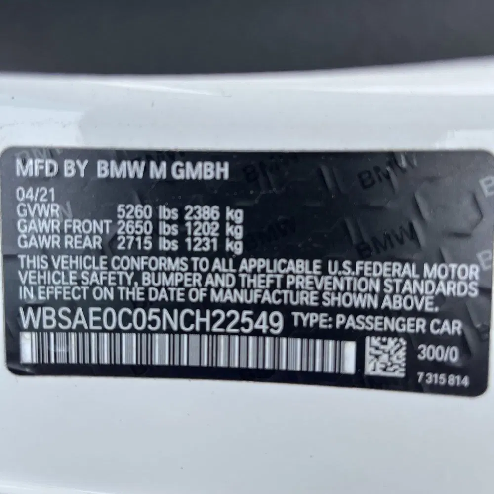 2022 BMW M8 Competition