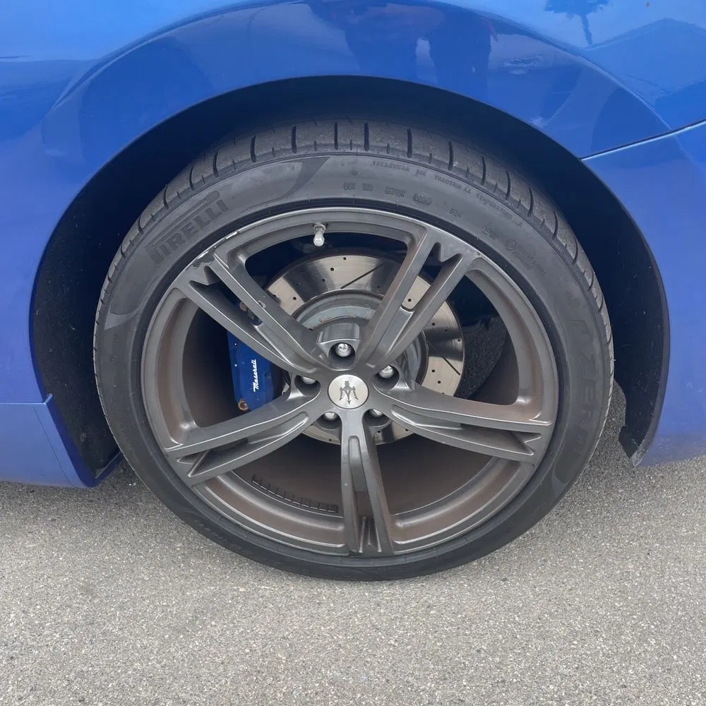 2018 Maserati GranTurismo Base