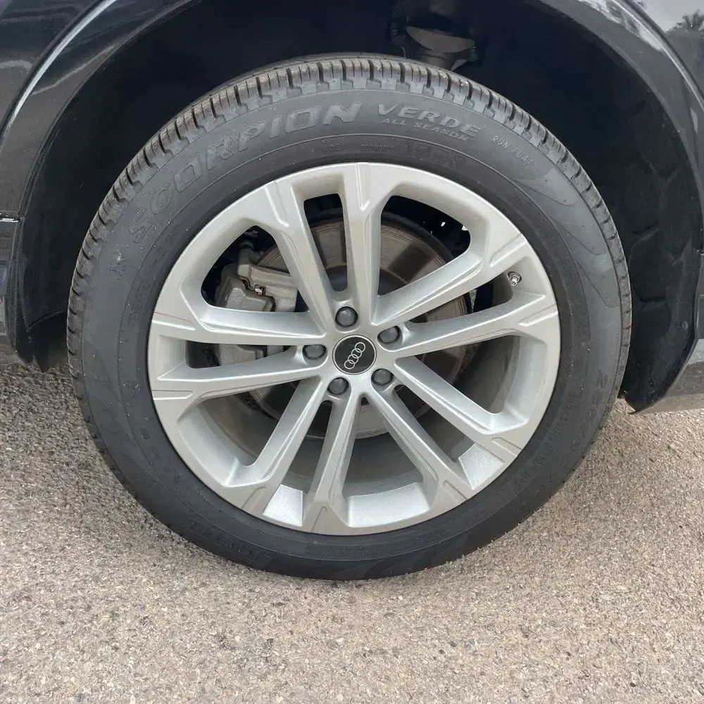 2025 Audi Q7 Premium Plus 55