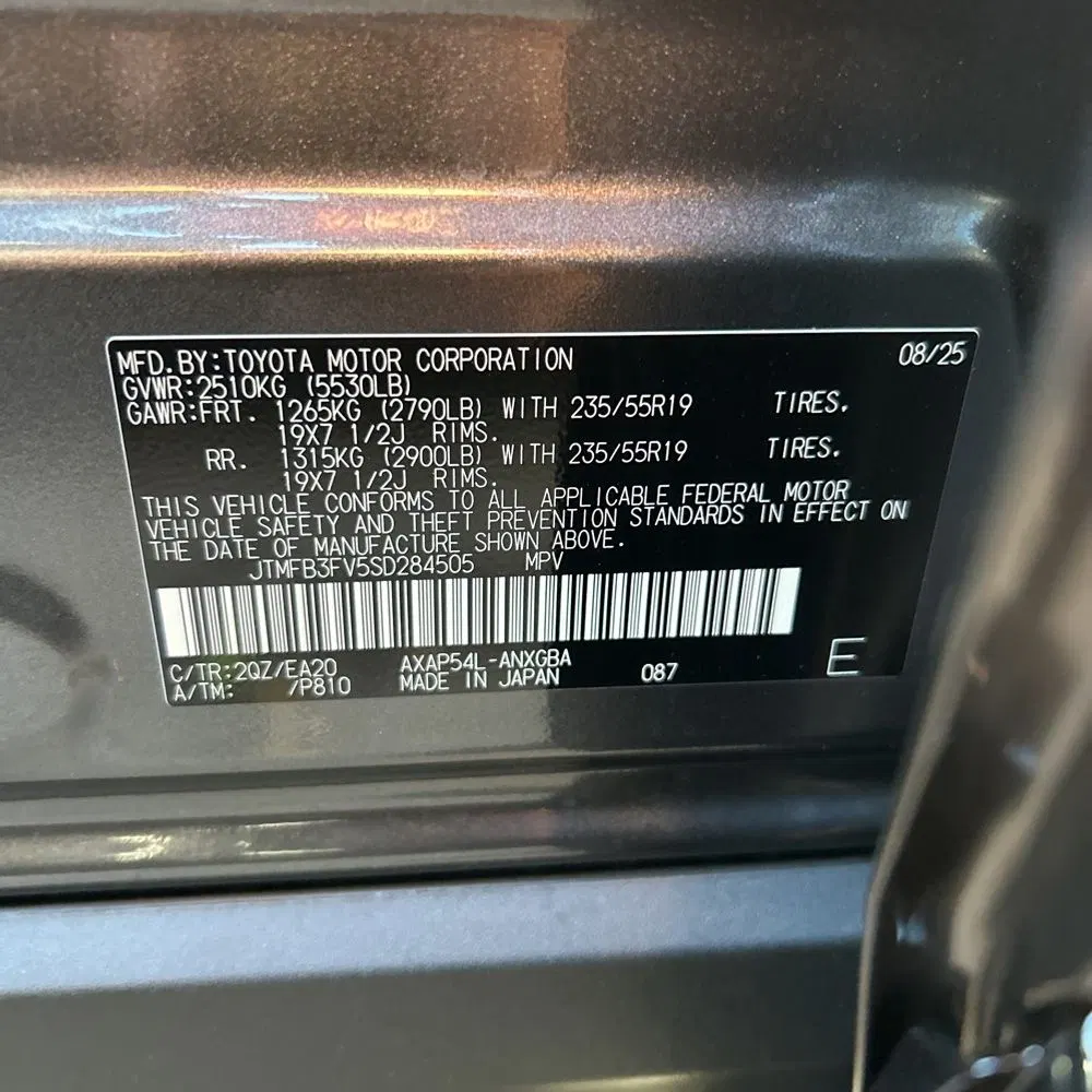 2025 Toyota RAV4 Plug-in Hybrid XSE