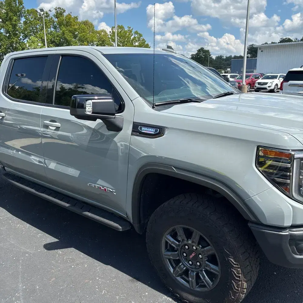 2024 GMC Sierra 1500 AT4X