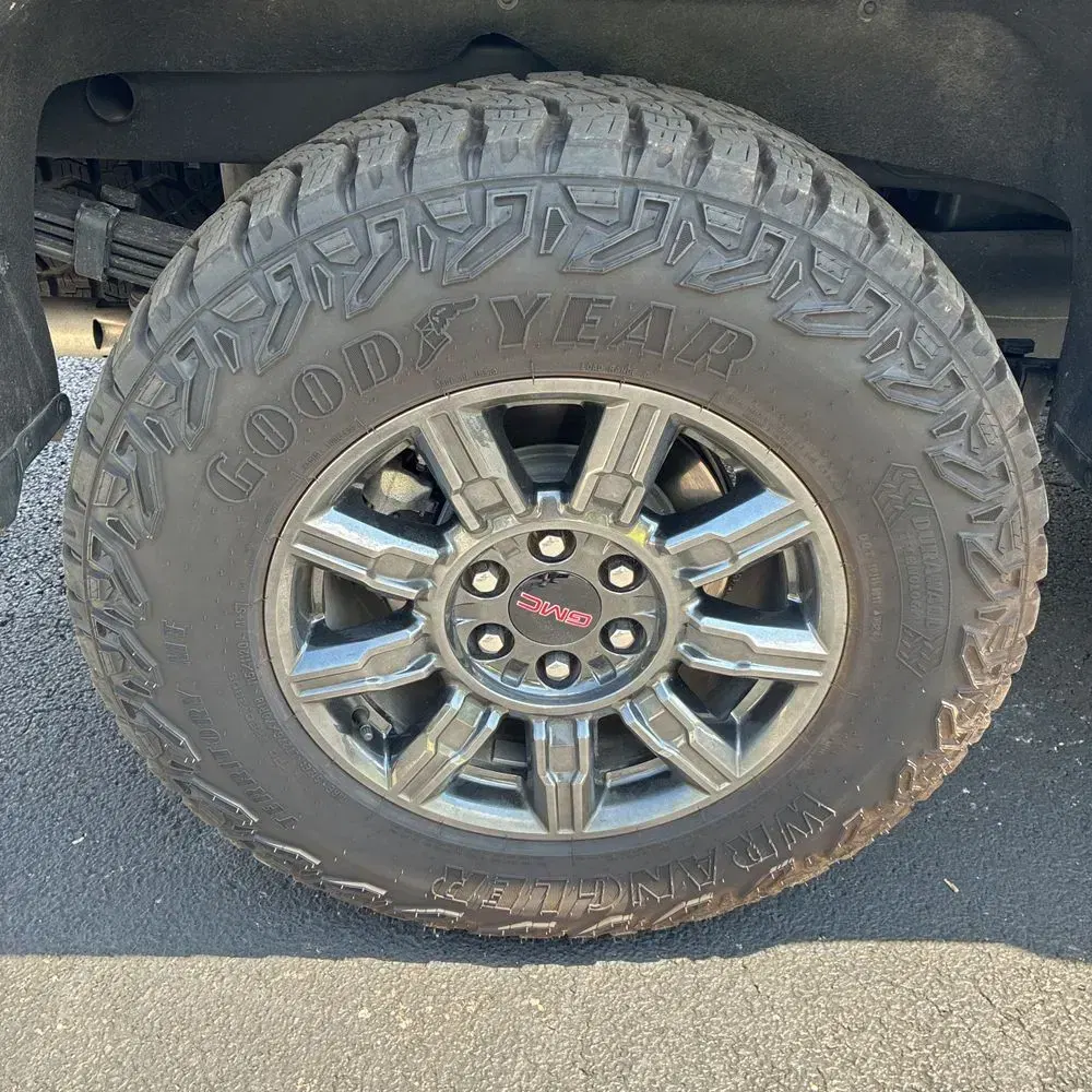 2024 GMC Sierra 1500 AT4X