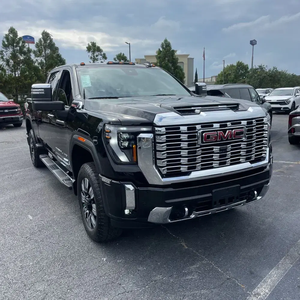 2024 GMC Sierra 2500 Denali