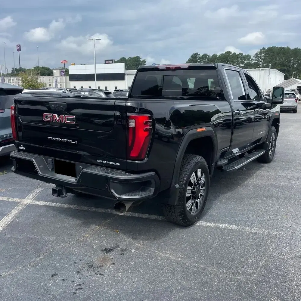 2024 GMC Sierra 2500 Denali