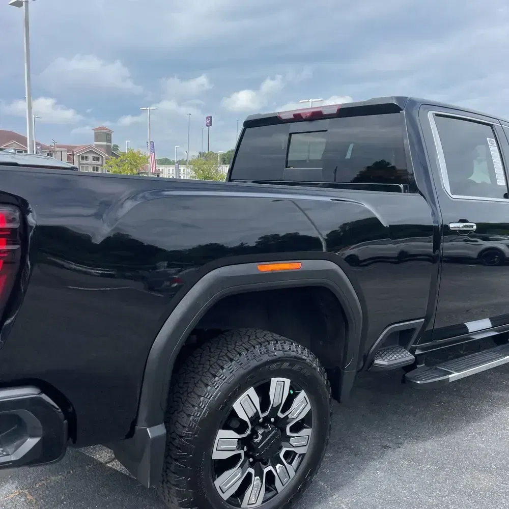 2024 GMC Sierra 2500 Denali