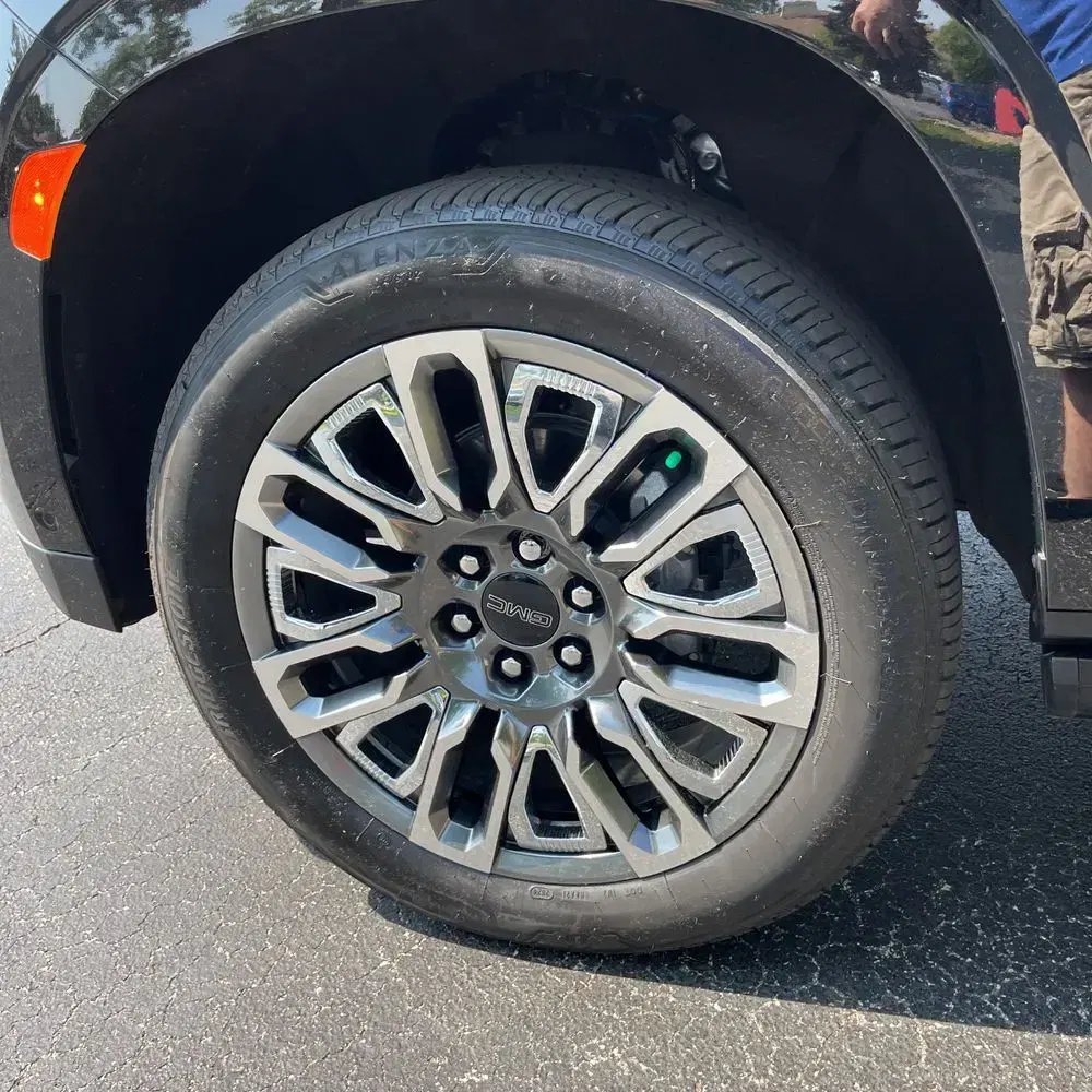 2024 GMC Yukon Denali Ultimate